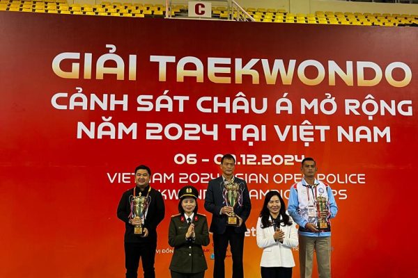 Tim Garuda Bhayangkara Presisi Juara Umum ke-2 di Ajang Taekwondo Polisi Terbuka Vietnam