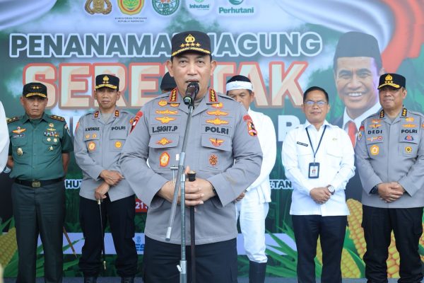 Polri Targetkan Penanaman Satu Juta Hektare Jagung untuk Dukung Swasembada Pangan