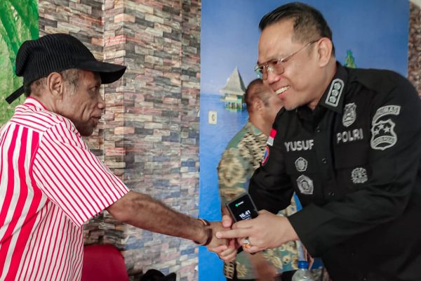 Temui Tokoh di Jayapura, Ada Pesan Penting dari Kasatgas Humas Ops Damai Cartenz 2025